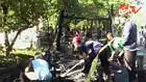 Sebuah warung di Kabupaten Bojonegoro, Jatim, hangus terbakar akibat ledakan tabung gas atau elpiji tiga kilogram jatah pemerintah. Tak ada korban jiwa dalam peristiwa ini, namun semua barang berharga di warung itu hangus terbakar. 