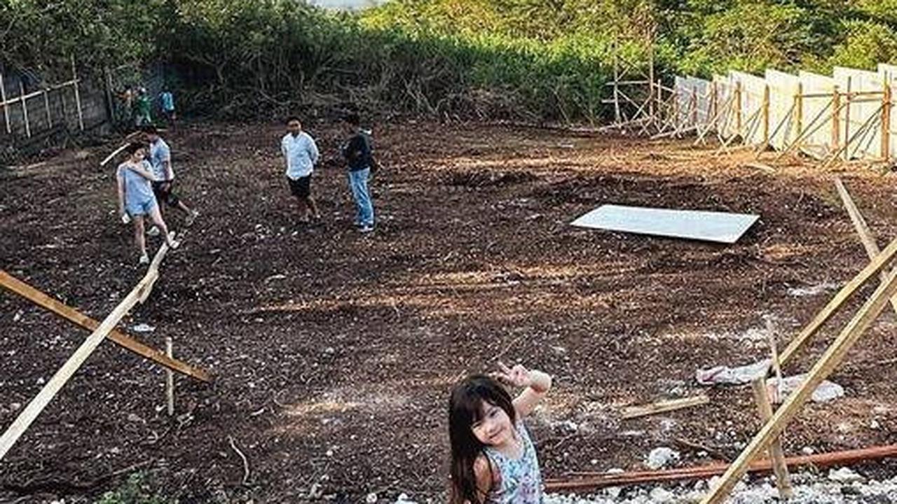 Potret Pembangunan Rumah Baru Samuel Zylgwyn dan Franda di Bali, Vechia Jadi Mandor Cilik