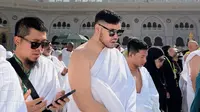 Ivan Gunawan Umrah Kilat 3 Hari, Tetap Bahagia dan Tak Lupa Berdoa Minta Jodoh