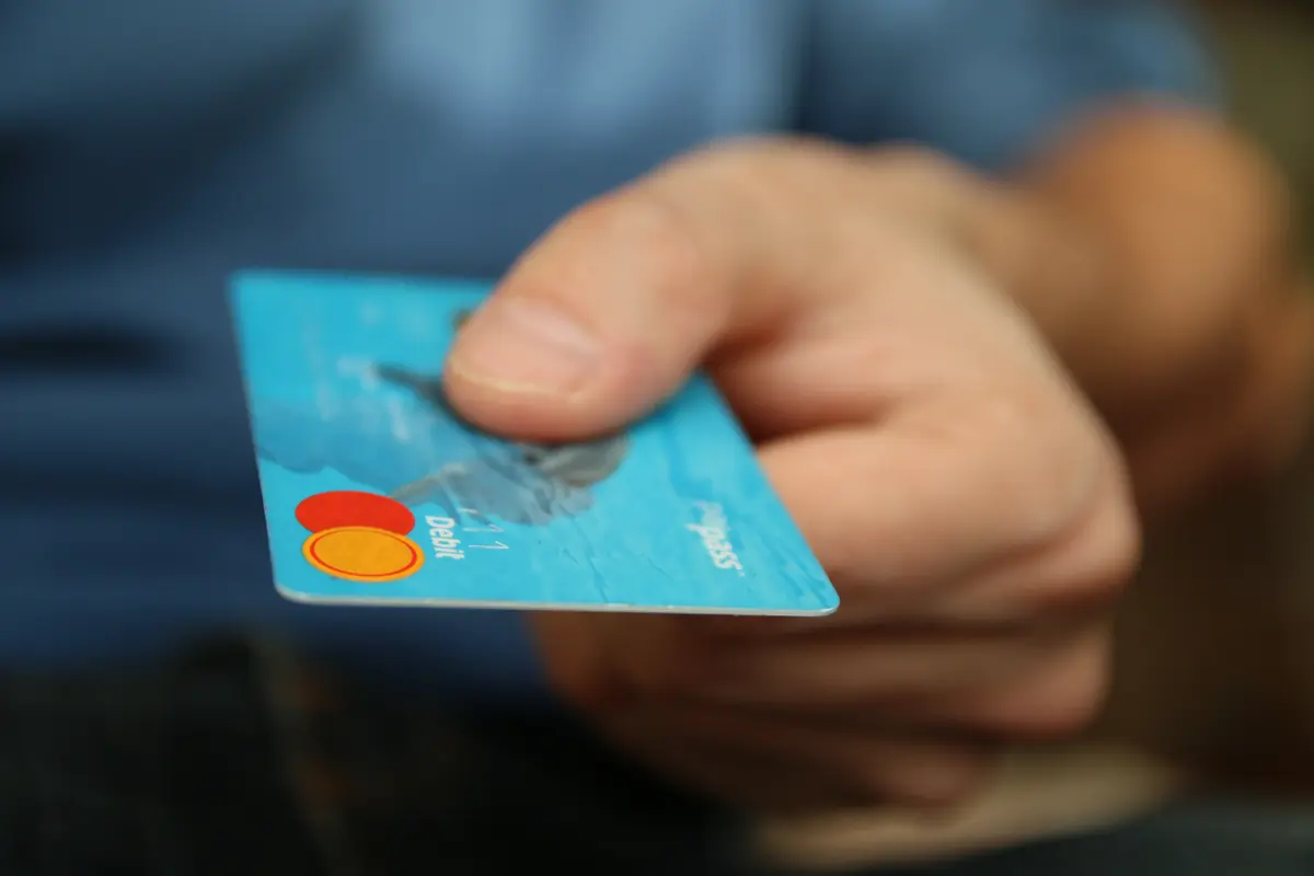 Awas Diblokir, Ini Batas Waktu Ganti ke Kartu ATM Chip untuk BCA-BNI