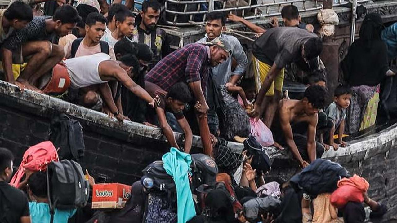 Menurut Miftach, masyarakat dan pemerintah kabupaten/kota serta provinsi selama ini sudah berbuat maksimal terhadap para pengungsi Rohingya yang terus berdatangan ke Aceh.&nbsp;<br>