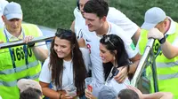 Fern Hawkins, Tunangan bek Manchester United (MU), Harry Maguire (AFP/Franck Fife)