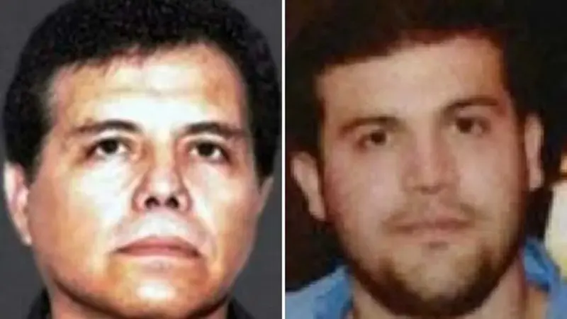 Ismael "El Mayo" Zambada (kiri) dan Joaquin Guzman Lopez.