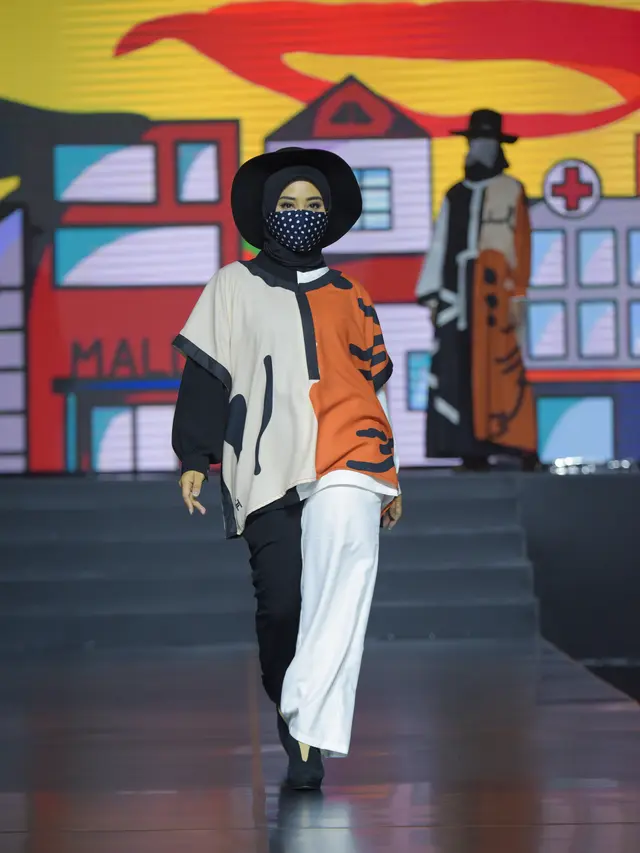 Melihat Kolaborasi Apik antara Fashion dan Art di Jakarta Fashion Trend 2022