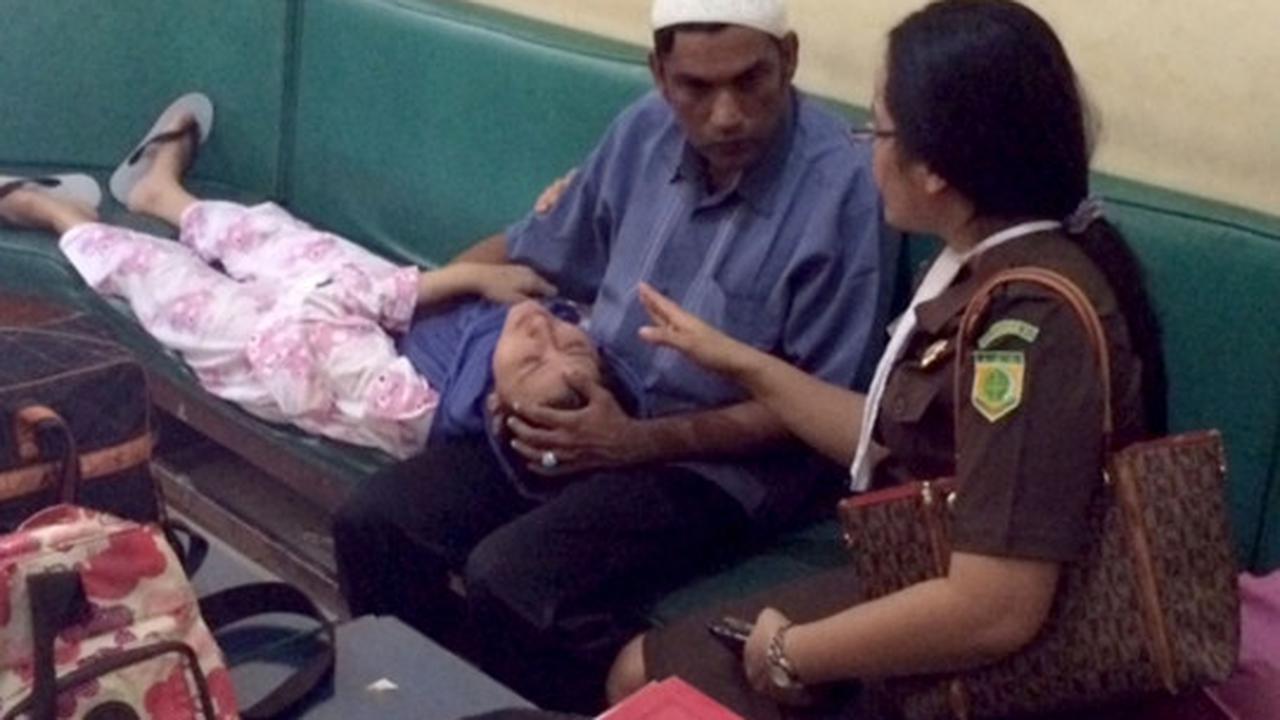 Terdakwa penganiaya PRT di Medan bopong istri jalani sidang tuntutan