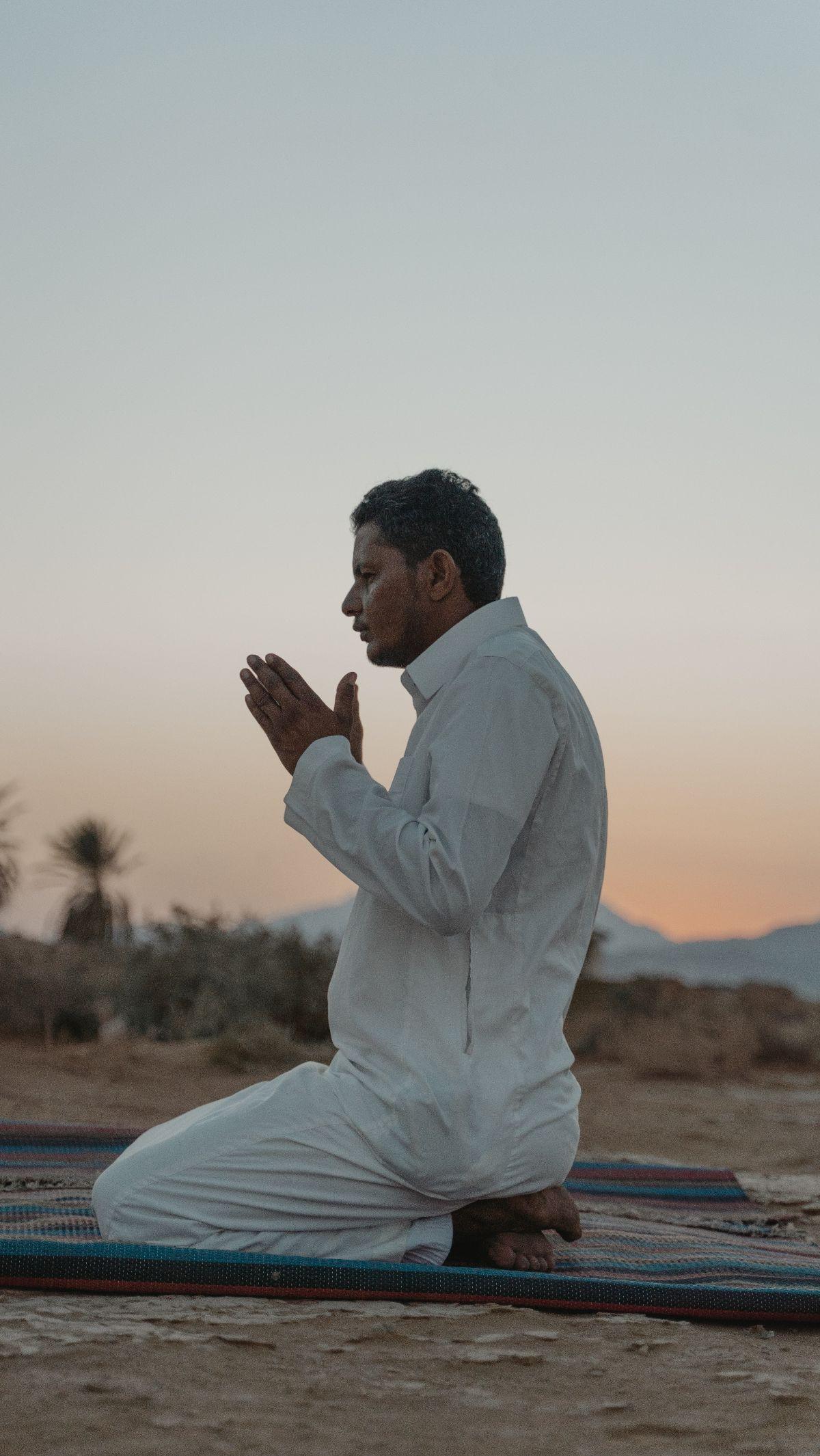 <b>Panduan Pelaksanaan Sholat Hajat</b>