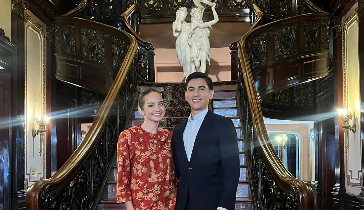 Usai kepindahannya ke Amerika Serikat, Enzy Storia diketahui aktif tergabung dalam DWP KBRI Washington DC. [@enzystoria]