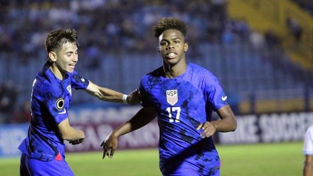FOTO Pemain Amerika Serikat, Keyrol Figueroa