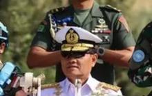 Perintah Panglima TNI dari Atas Kendaraan Tempur