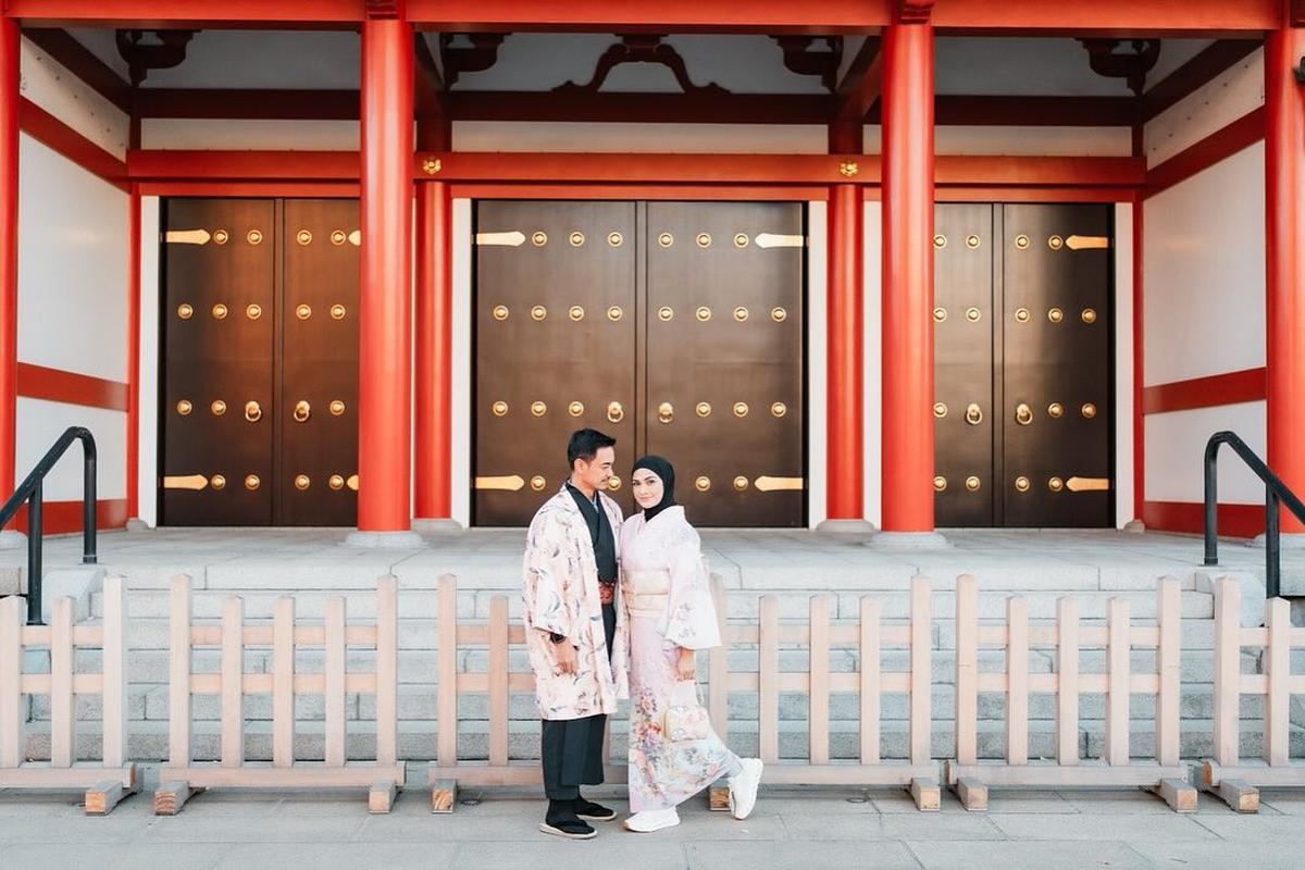 Potret Putri Zulhas dan Zumi Zola Liburan di Jepang, Ungkap Kata Cinta