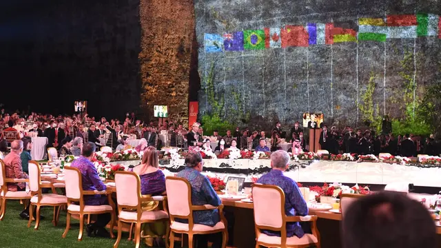 Saat Jokowi dan Pemimpin KTT G20 Larut dalam Alunan Lagu Mimpi Indah di Jamuan Makan Malam