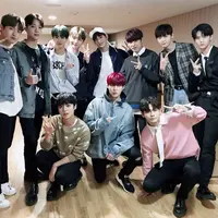 Wanna One (Foto: Twitter/WannaOne_twt)