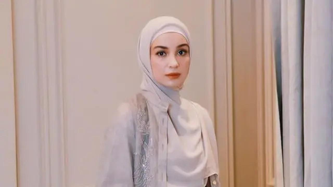 8 OOTD Artis Berhijab saat Hadir di Resepsi Pernikahan Febby Rastanty dan Ajat, dari Shireen Sungkar hingga Alyssa Soebandono