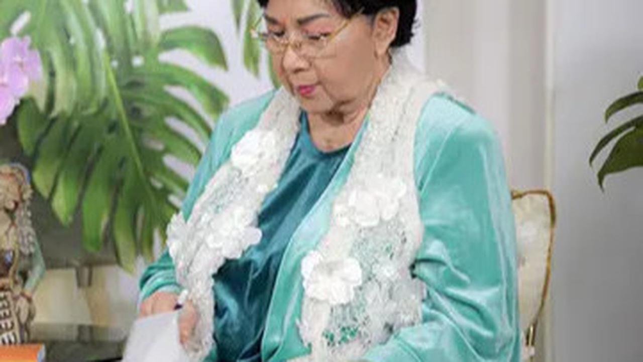 Kisah Mengharukan Titiek Puspa di Balik Lagu Kupu-Kupu Malam, Pertemuan dengan Wanita yang Hidupnya Berubah Usai Doa Bersama