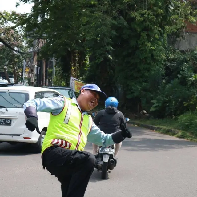 Pernah Viral, Mahfud Pengatur Lalu Lintas di Bogor Kini Terbaring Sakit