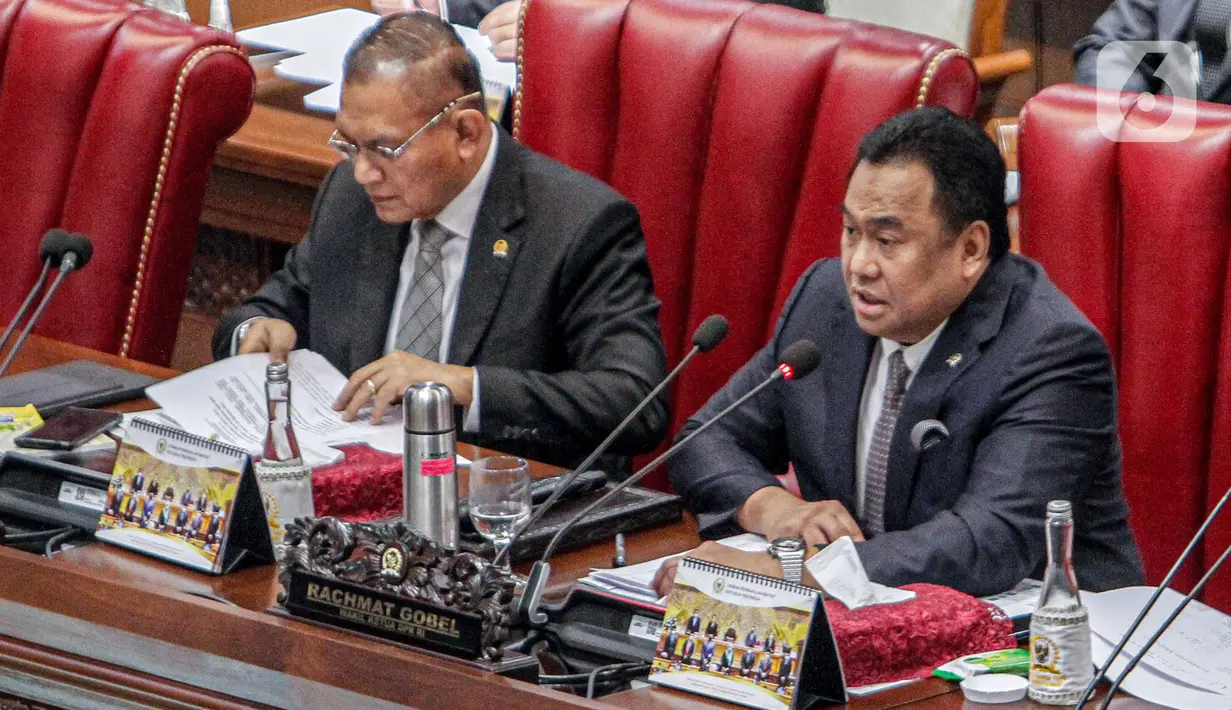 Sementara itu, Ketua DPR Puan Maharani, Wakil Ketua DPR Muhaimin Iskandar atau Cak Imin, dan Wakil Ketua DPR Sufmi Dasco Ahmad tidak hadir dalam Rapat Paripurna. (Liputan6.com/Faizal Fanani)