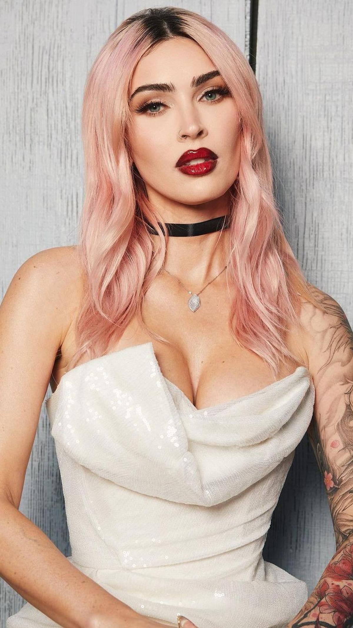 Megan Fox <br>