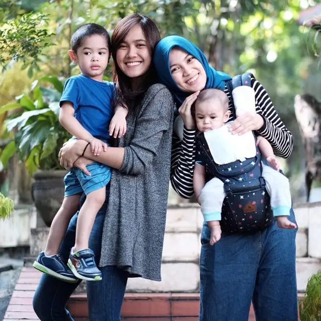 5 Potret Kebersamaan Alyssa Soebandono dan Adik Perempuannya, Bak Saudara Kembar