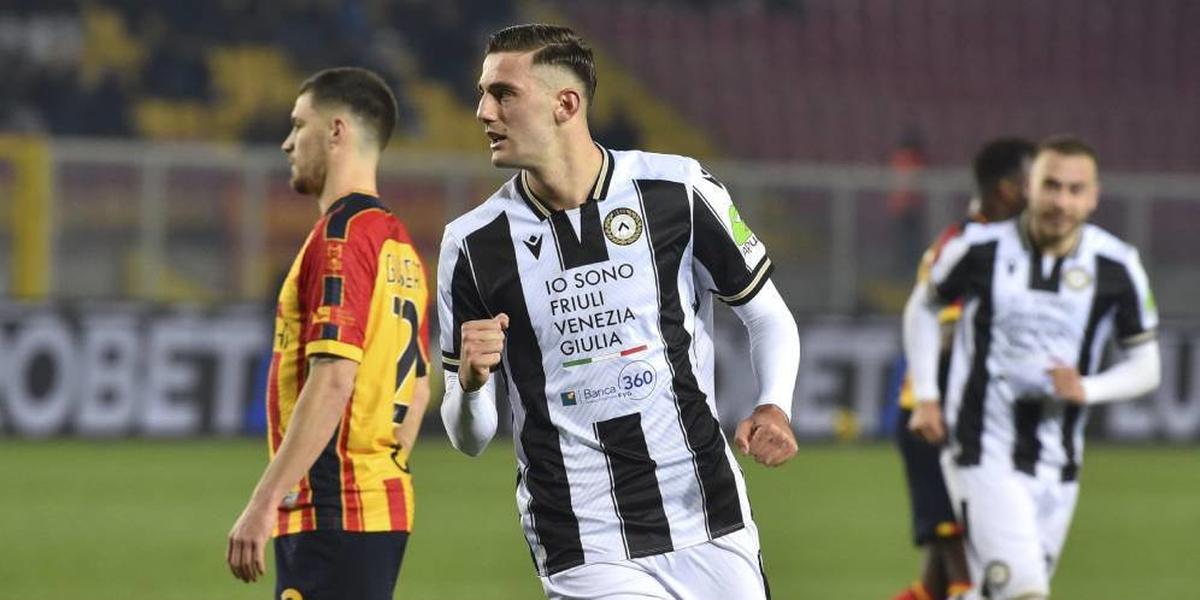 Milan Siapkan Empat Opsi Transfer Jika Reijnders Hengkang ke Man City