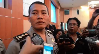 Seorang anggota Brimob Polda Bali diserang dan dianiaya hingga tak sadarkan diri di parkiran hotel di Jimbaran, Bali. 