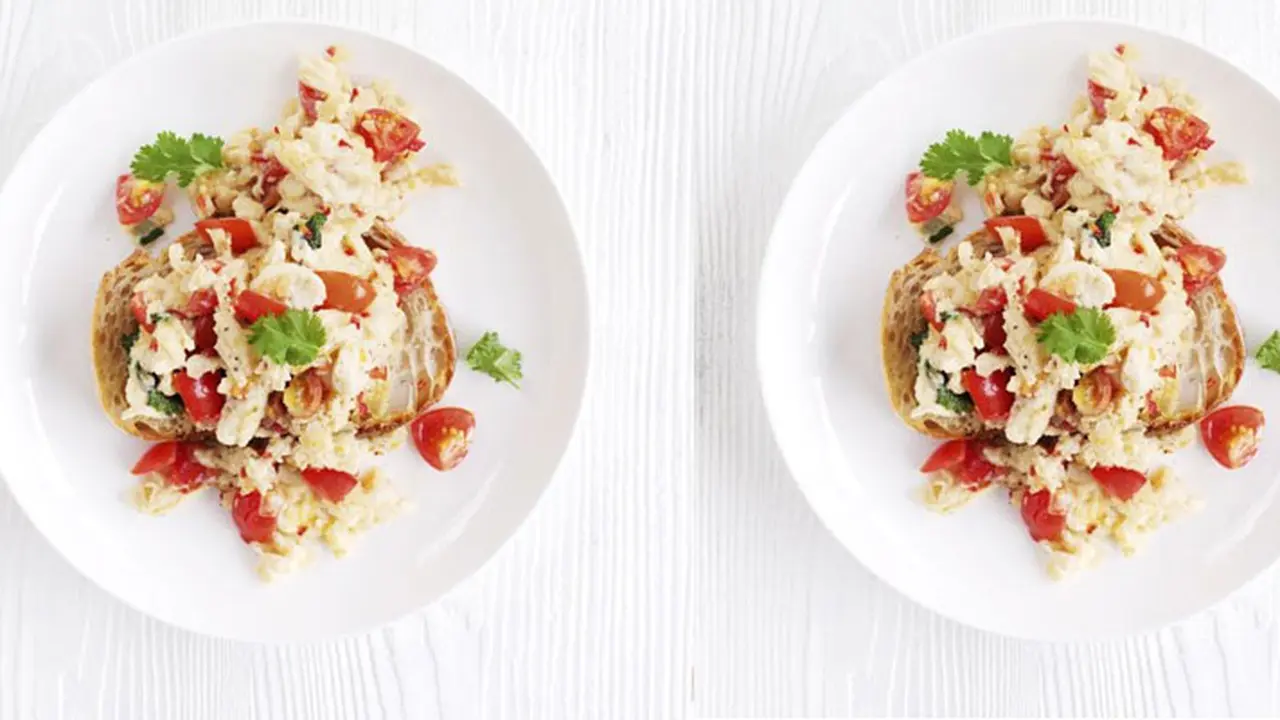 Spiced Scrambled Eggs 