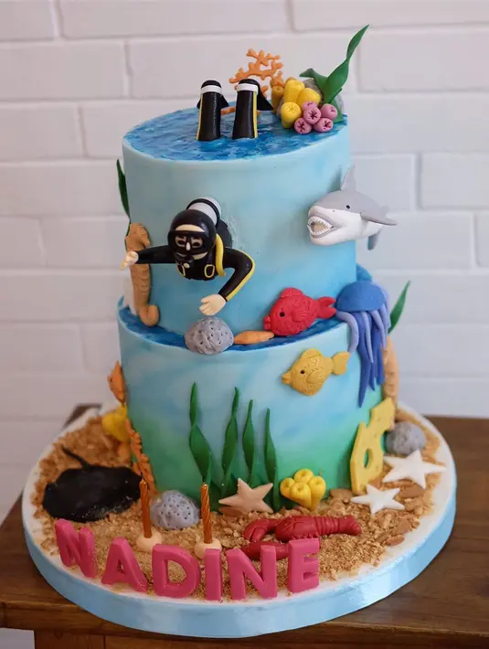 Nadine Chandrawinata dan Dimas Anggara