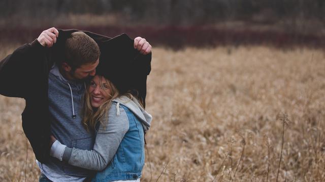 Love language memengaruhi hubungan percintaan