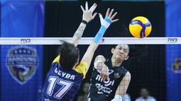 Tim asuhan Danai Sriwatcharamethakul sukses menumbangkan perlawanan sengit Medan Falcons dengan skor 3-1 (25-21, 25-20, 20-25, 25-14). (Dok. PBVSI)