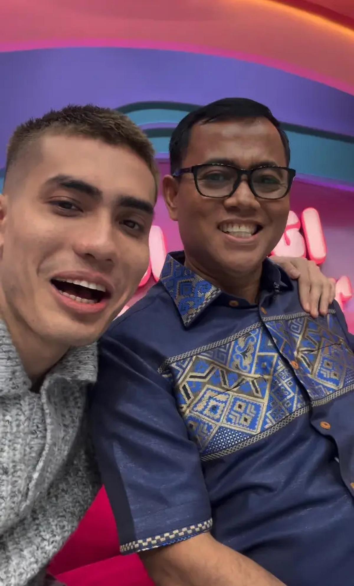 7 Potret Kedekatan Aisar Khaled dan Haji Faisal, Ortu Fuji Dipanggil Mertua