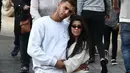 Sumber tersebut juga   mengatakan bahwa Younes   Bendjima dan Kourtney   Kardashian adu mulut dan membuat mereka putus di masa   lalu. (Celebrity Insider)