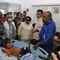 Wamendagri Tinjau Penanganan Dugaan Keracunan MBG di Jayapura