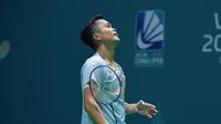 Pebulu tangkis tunggal putra Indonesia Anthony Sinisuka Ginting tersingkir&nbsp;pada babak 32 besar&nbsp;China Open 2025. Anthony Ginting kalah dari wakil Kanada&nbsp;Brian Yang&nbsp; 21-9, 16-21, dan 14-21 di Olympic Sports Center Gymnasium, Changzhou, Rabu (23/7).&nbsp;(foto: PBSI)