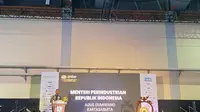 Menteri Perindustrian Agus Gumiwang Kartasasmita berbicara di Pameran dagang industri bahan material bangunan dan keramik Megabuild Indonesia 2023.