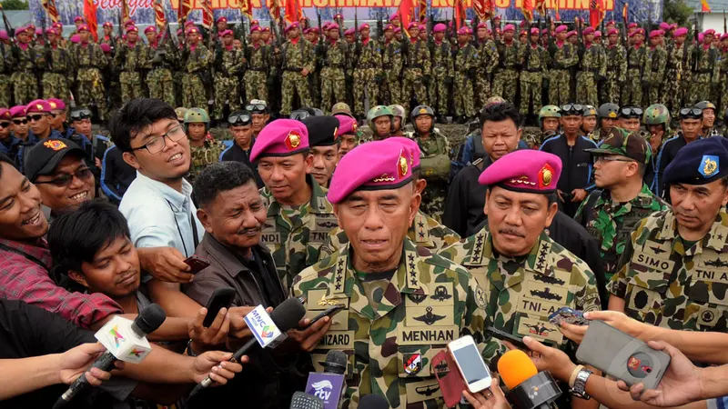 Menhan Ryamizard Resmi Jadi Warga Kehormatan Korps Marinir TNI AL