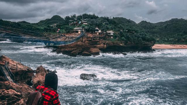 6 Wisata Pantai Jogja Yang Mudah Dijangkau Cocok Untuk
