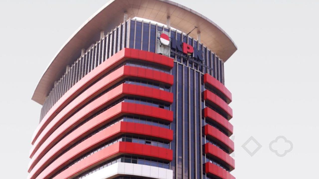 Sementara Kepala Biro Humas Kemnaker Chairul Fadhly membenarkan gedung Kemnaker diobok-obok oleh tim penyidik KPK pada Jumat, 18 Agustus 2023 sore.&nbsp;<br>