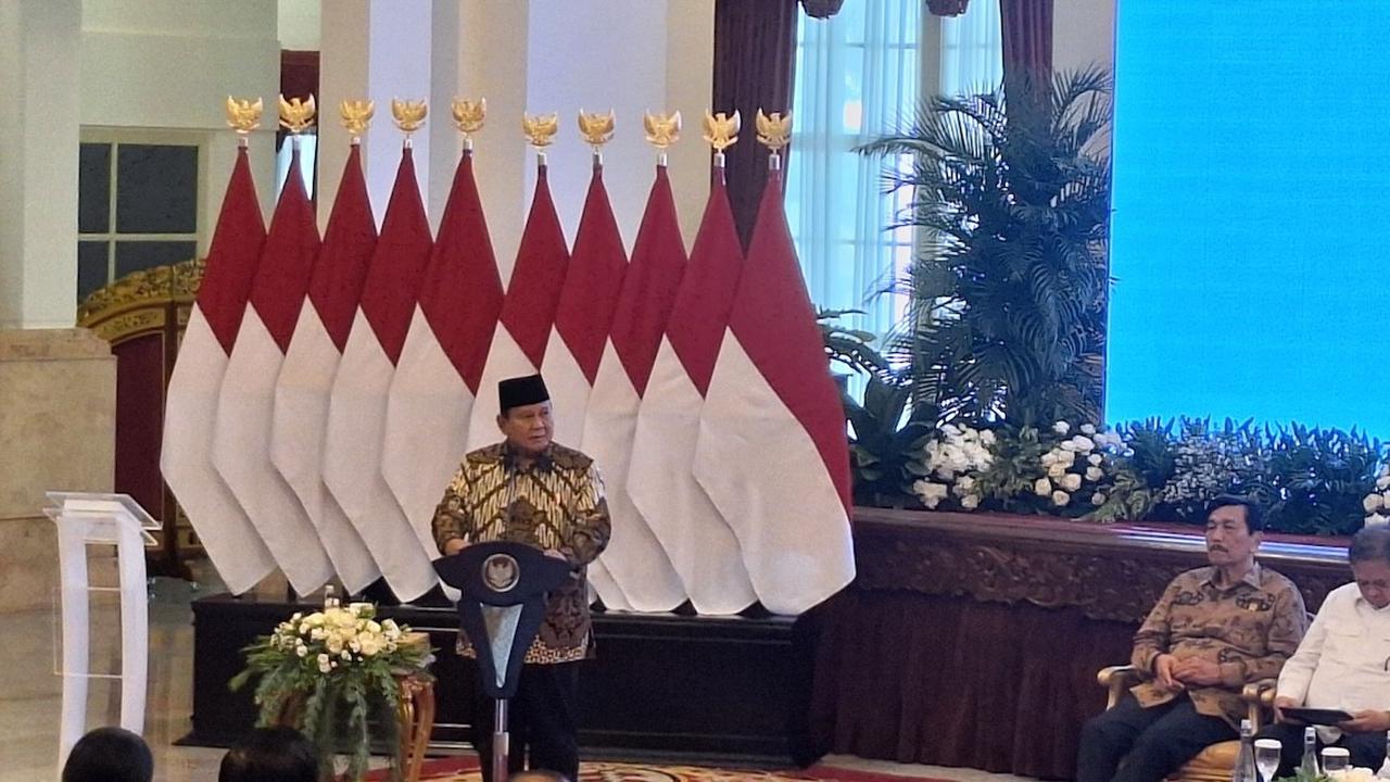VIDEO: Prabowo Depan Puan Hingga Sri Sultan Hamengkubuwono, Ingatkan Untuk Bersyukur & Tidak Malas