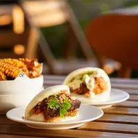 Sebuah sajian fusion menambah kaya suguhan kuliner di Pererenan Bali.