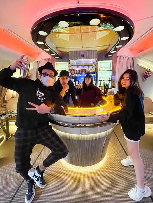 Denny Sumargo dan Olivia Allan (Instagram/sumargodenny)