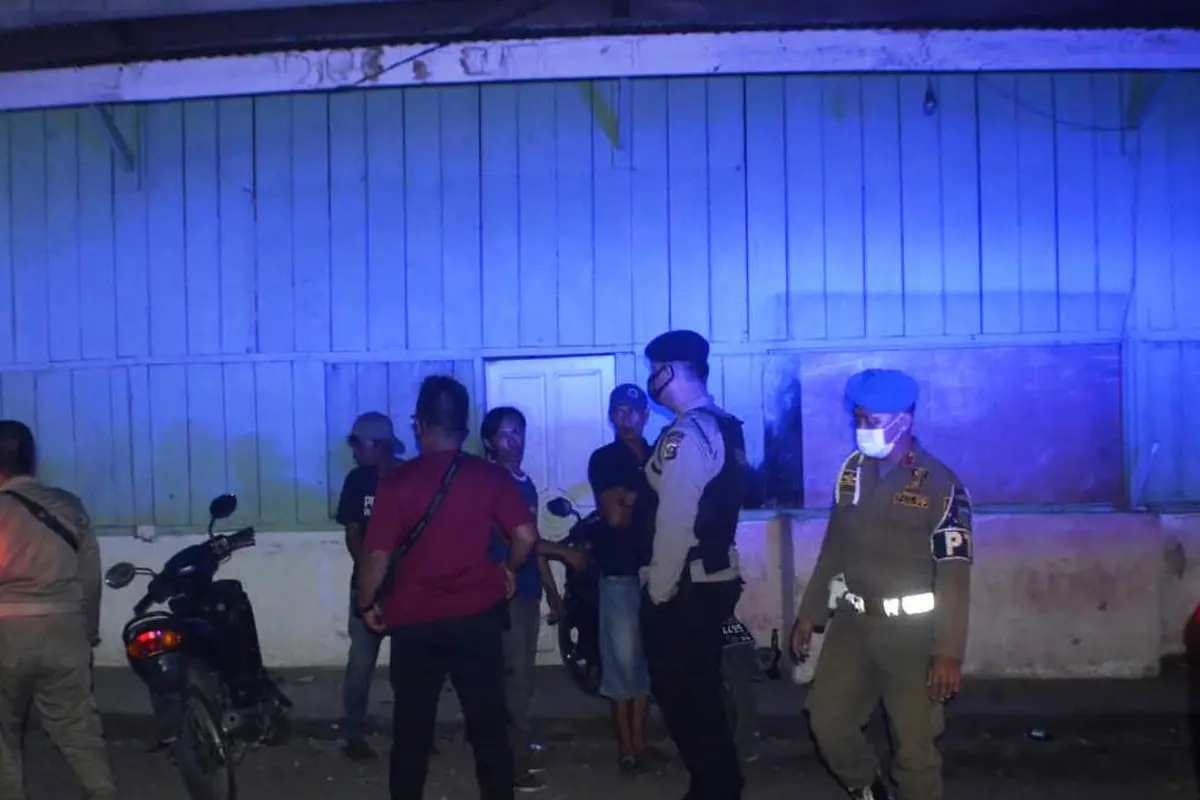 Polisi Bubarkan Kafe Remang-Remang Berkedok Panti Pijat di Kabupaten Lahat