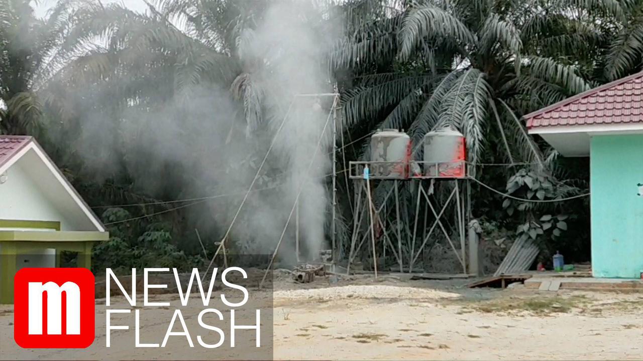 VIDEO: Gas Menyembur saat Penggalian Sumur di Ponpes Al Ihsan Pekanbaru