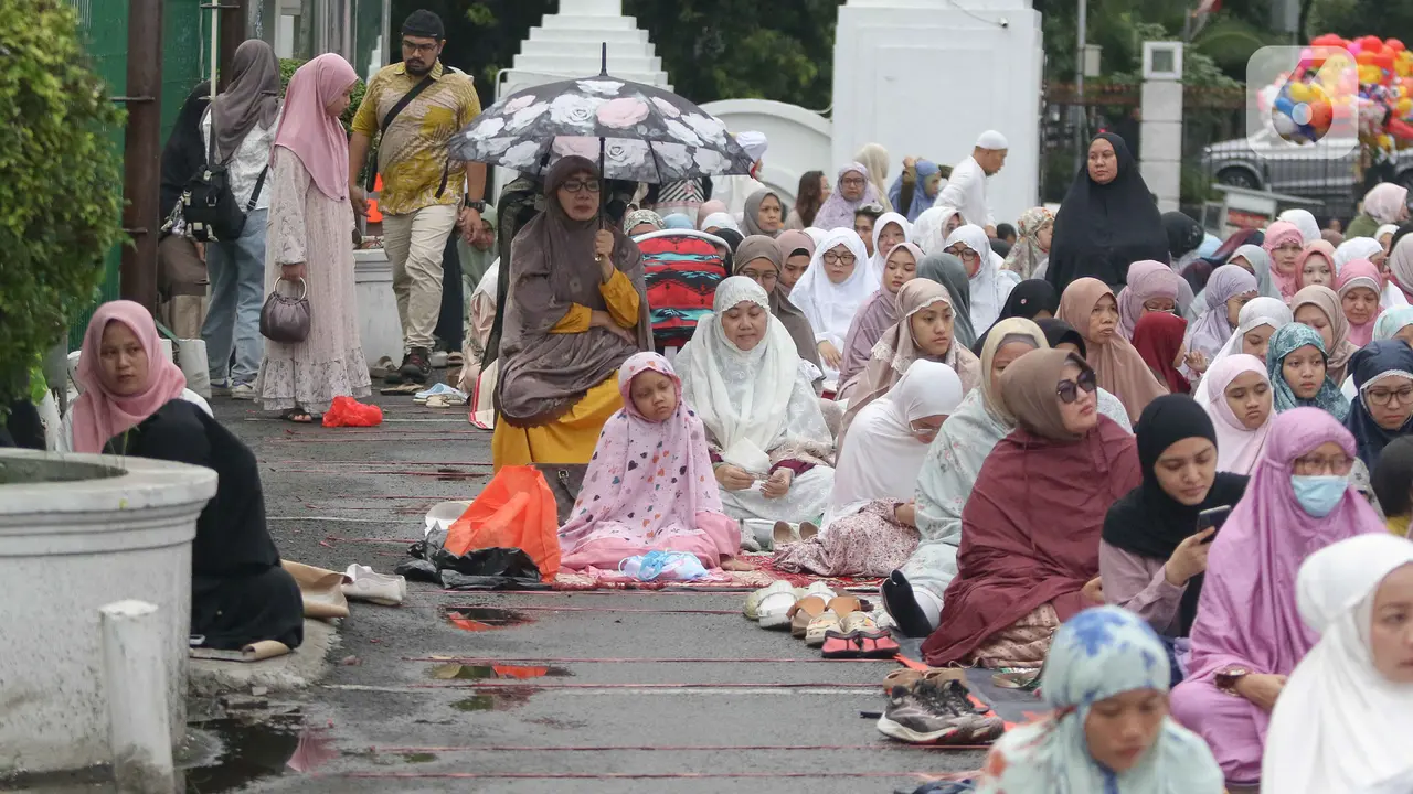 Sholat Idul Adha di Masjid Agung Al-Azhar
