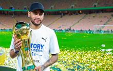 Gaji Miliaran, Bintang Timnas Brasil Justru Borong Jersey KW di Pinggir Jalan Sampai Bikin Salfok