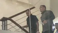 Dicari KPK, Wamen Imipas Silmy Karim Muncul Jelang Tengah Malam