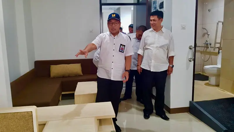 Kementerian Pekerjaan Umum dan Perumahan Rakyat (PUPR) tengah melakukan renovasi sebanyak 1.000 kamar bagi penyandang disabilitas dan fasilitas lainnya di Wisma Atlet Kemayoran untuk mendukung Asian Paragames.