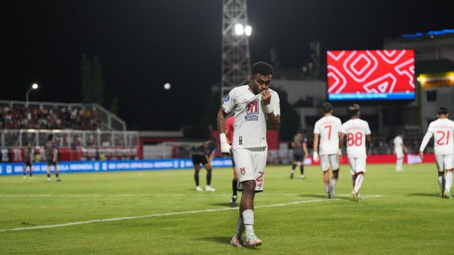 Yance Sayuri - Malut United Vs PSIS Semarang di BRI Liga 1 2024/2025