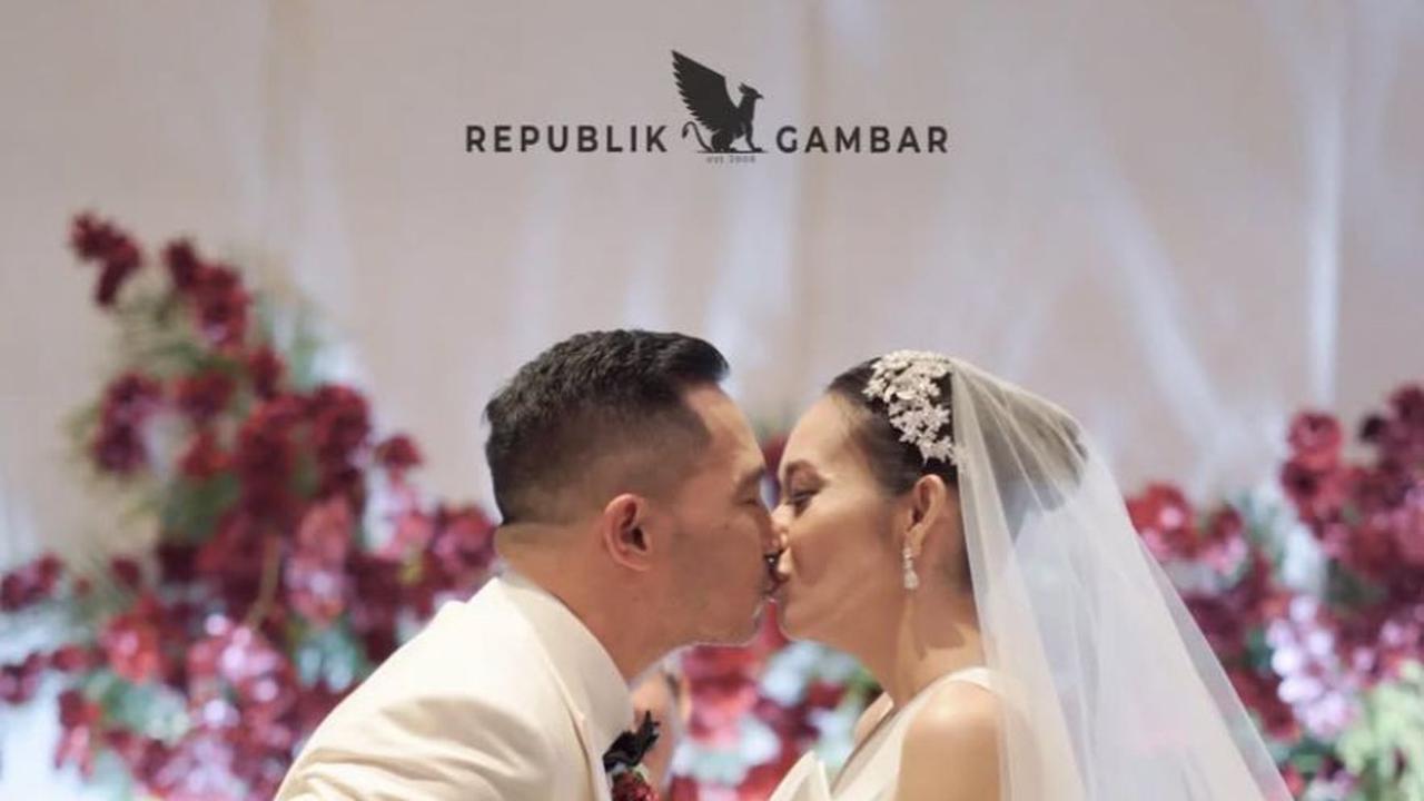 Pernikahan Intim Yama Carlos dan Carina Ivola di Jakarta, Apa yang Membuatnya Spesial?