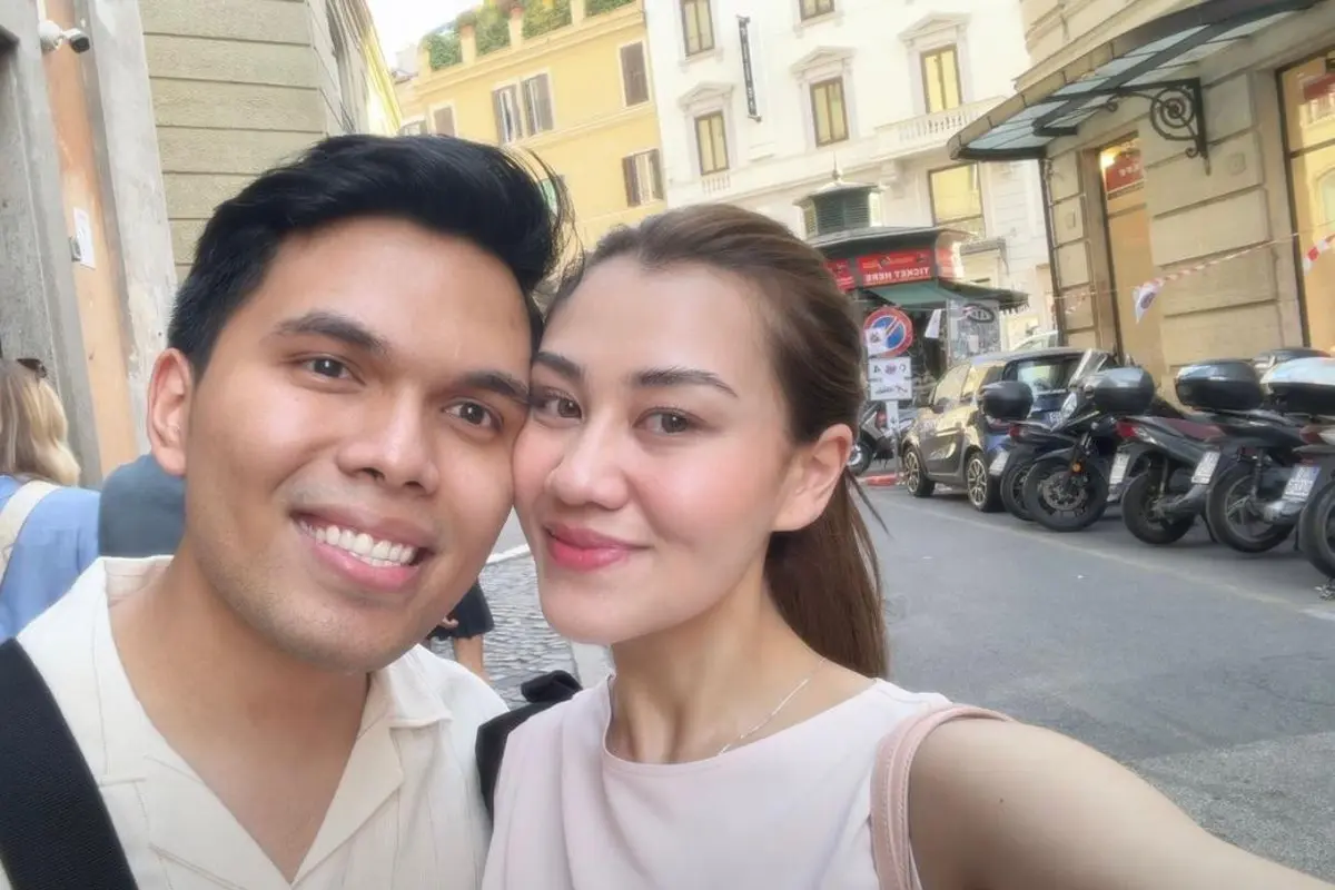 6 Gaya Serasi Pasutri Baru Thariq Halilintar dan Aaliyah Massaid Nikmati Honeymoon di Roma