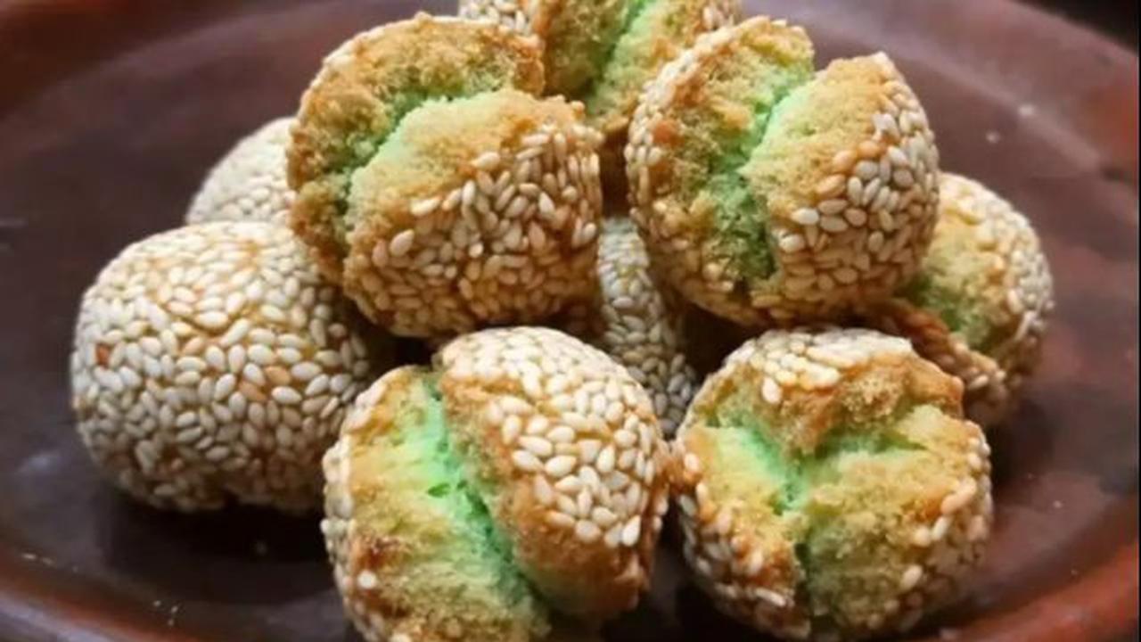4.	Resep Kue Onde-onde Daun Pandan