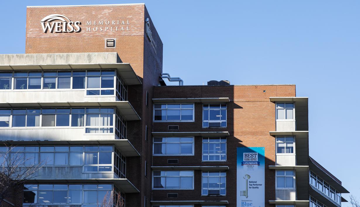 FOTO: Rumah Sakit di Illinois Bersiap Hadapi Lonjakan ...